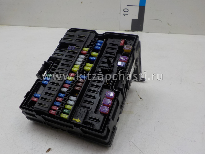 Блок предохранителей  HAVAL F7 2 pect 3722110XGW01A