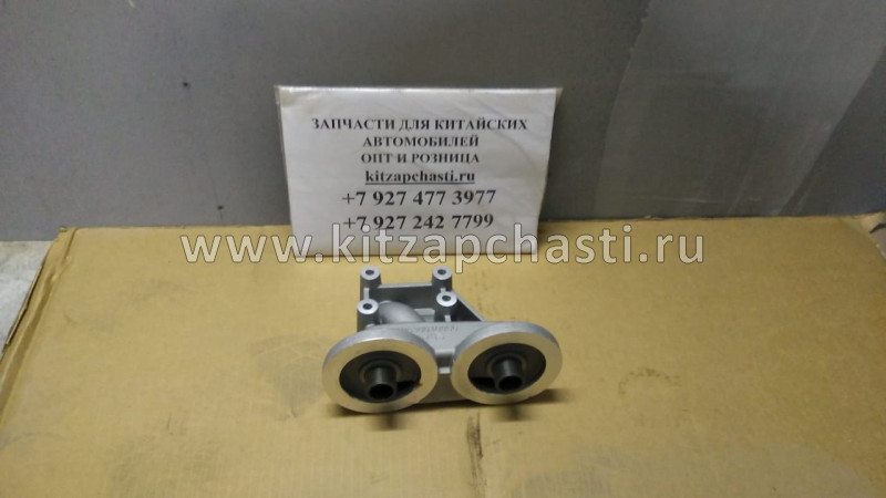 Кронштейн масляных фильтров Howo HW76 612630010056